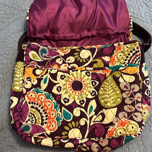 Vera Bradley Messenger Bag in Plum Crazy. Like new condition. - Picture 2 of 4